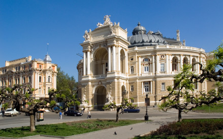Украина,_Одесса_-_Оперный_театр_02